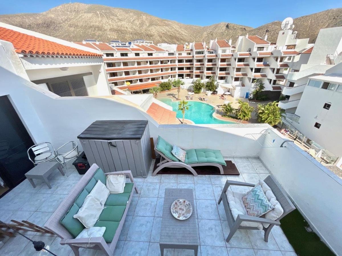 Апартаменты Sea View Penthouse With Large Terrace Лос Кристианос Экстерьер фото