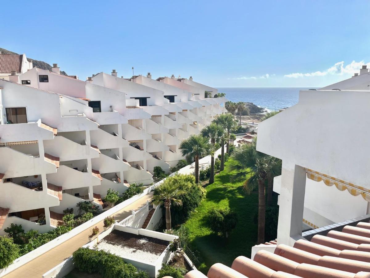 Апартаменты Sea View Penthouse With Large Terrace Лос Кристианос Экстерьер фото