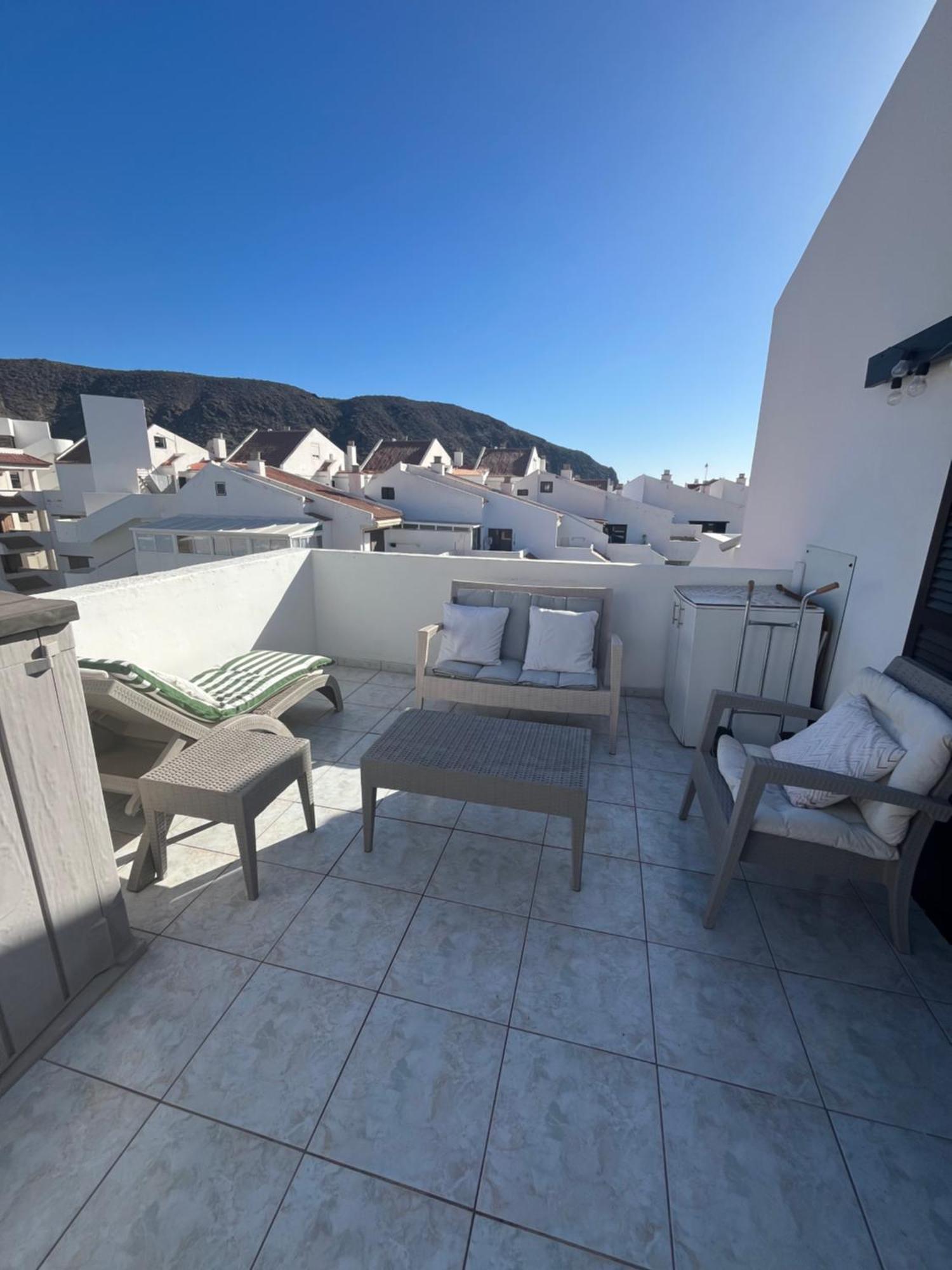 Апартаменты Sea View Penthouse With Large Terrace Лос Кристианос Экстерьер фото